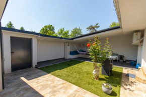 Ljubljana Modern Atrium Retreat